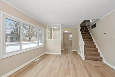 165 Nashua Street, Park Forest, IL 60466 - Photo 4