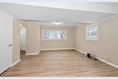 165 Nashua Street, Park Forest, IL 60466 - Photo 6