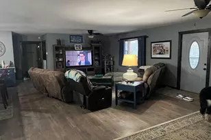 1126 E Co Rd 350, Sutter, IL 62373 - Photo 4