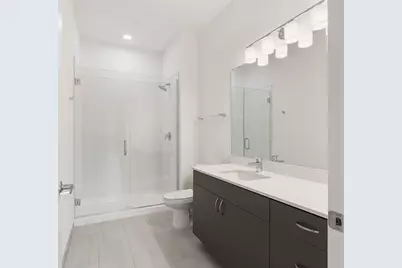 246 Green Bay Road #211, Highwood, IL 60040 - Photo 8