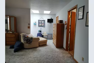 100 SW Thornhill Drive, Poplar Grove, IL 61065 - Photo 26