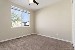 653 Serendipity Dr, Aurora, IL 60504 - Photo 16