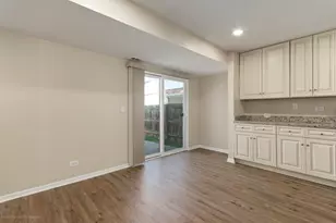 653 Serendipity Dr, Aurora, IL 60504 - Photo 8