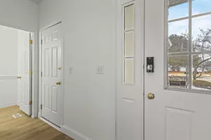 209 Huntington Ct, Oswego, IL 60543 - Photo 6