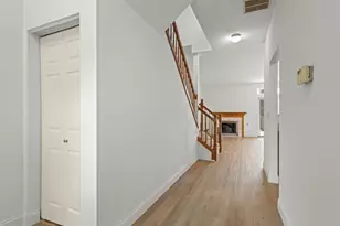 209 Huntington Ct, Oswego, IL 60543 - Photo 4