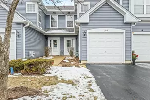 209 Huntington Ct, Oswego, IL 60543 - Photo 2