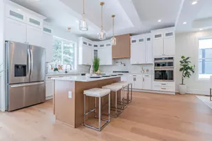 1014 N Princeton Ave, Villa Park, IL 60181 - Photo 6