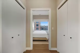 3217 N Clark St, Chicago, IL 60657 - Photo 10