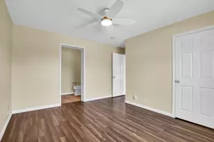 1404 Greenridge Dr, Urbana, IL 61802 - Photo 14