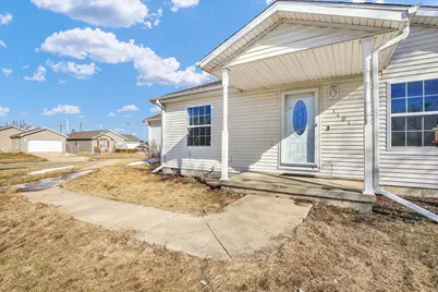 1404 Greenridge Drive, Urbana, IL 61802 - Photo 4