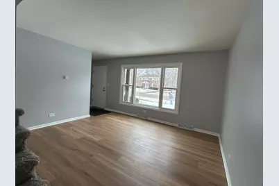 350 1st Court #1, Crystal Lake, IL 60014 - Photo 8