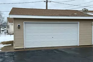 350 1st Ct, Crystal Lake, IL 60014 - Photo 14