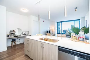 350 N Canal St, Chicago, IL 60606 - Photo 6