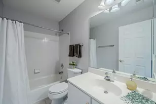 510 Harlowe Ln, Naperville, IL 60565 - Photo 18