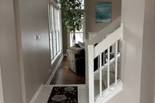 510 Harlowe Ln, Naperville, IL 60565 - Photo 2