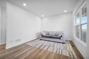 25529 W Streamwood Ln, Plainfield, IL 60544 - Photo 4