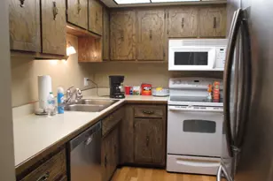 4010 150th St, Midlothian, IL 60445 - Photo 6