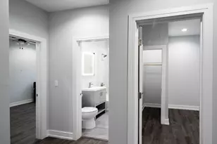 1058 W Glenlake Ave, Chicago, IL 60660 - Photo 6