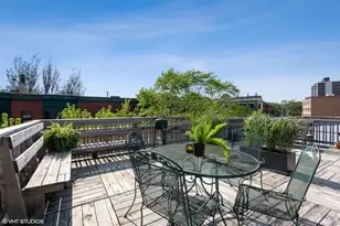 2349 N Cleveland Ave, Chicago, IL 60614 - Photo 24