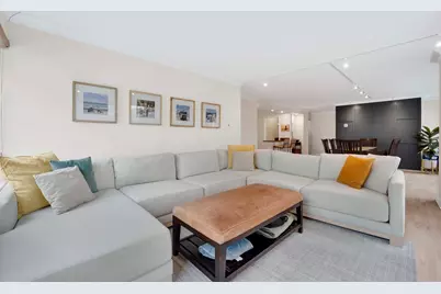 247 E Chestnut Street #1201, Chicago, IL 60611 - Photo 8