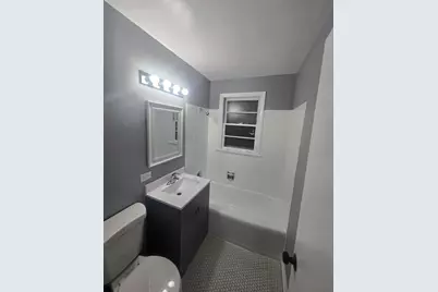 70 N Laverne Avenue, Hillside, IL 60162 - Photo 8