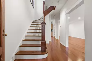 5401 S Maryland Ave, Chicago, IL 60615 - Photo 2