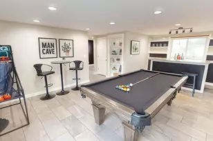 304 Jackson St, Bartlett, IL 60103 - Photo 14