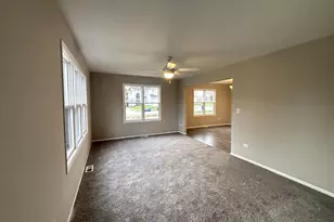 1101 N Princeton Ave, Villa Park, IL 60181 - Photo 2