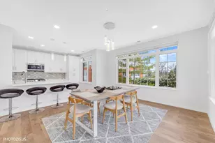 640 McHenry Rd, Wheeling, IL 60090 - Photo 8