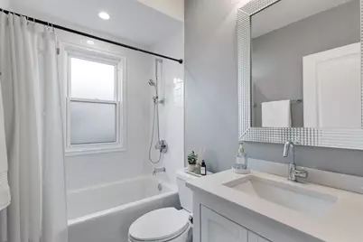 930 N Taylor Avenue, Oak Park, IL 60302 - Photo 18