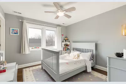 930 N Taylor Avenue, Oak Park, IL 60302 - Photo 26