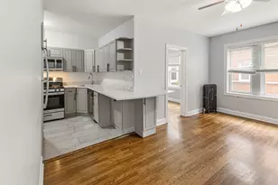 6112 N Winthrop Ave, Chicago, IL 60660 - Photo 2