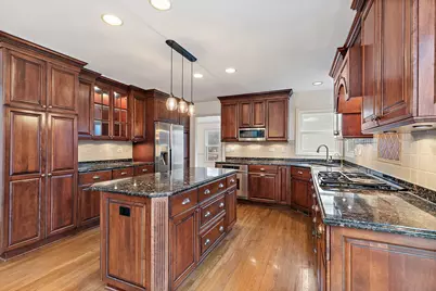 726 Barberry Trail, Fox River Grove, IL 60021 - Photo 12