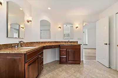 726 Barberry Trail, Fox River Grove, IL 60021 - Photo 22