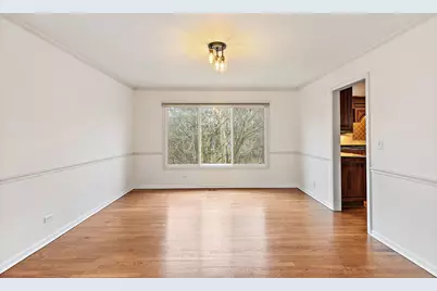 726 Barberry Trail, Fox River Grove, IL 60021 - Photo 8