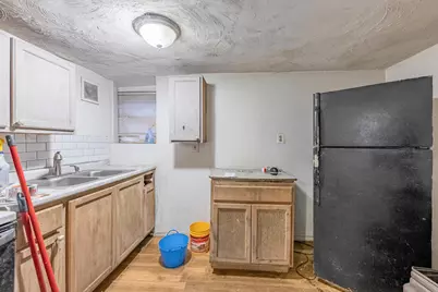 1600 S Saint Louis Avenue, Chicago, IL 60623 - Photo 32