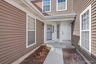 201 Millers Crossing, Itasca, IL 60143 - Photo 2