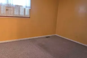 209 Indiana St, Park Forest, IL 60466 - Photo 14