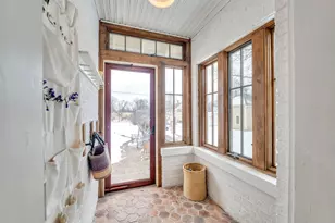 17 S Maple St, Mount Prospect, IL 60056 - Photo 32