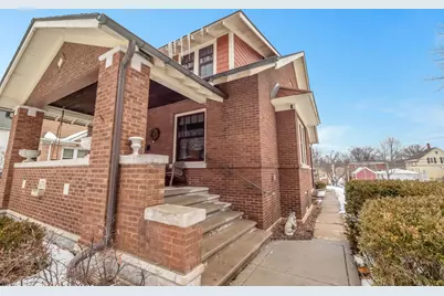 17 S Maple Street, Mount Prospect, IL 60056 - Photo 2