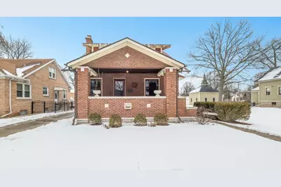 17 S Maple Street, Mount Prospect, IL 60056 - Photo 1