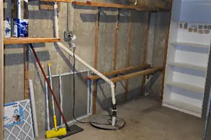 482 Nicole Dr, Bartlett, IL 60103 - Photo 4