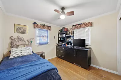 7800 New Castle Avenue, Burbank, IL 60459 - Photo 12