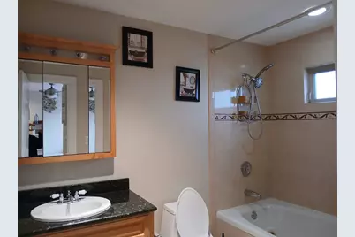 210 N Des  Plaines Avenue N #D, Forest Park, IL 60130 - Photo 14
