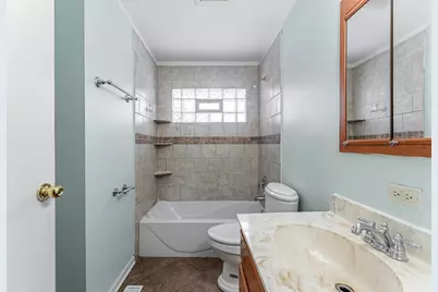 1348 Hartford Street, Glendale Heights, IL 60139 - Photo 10