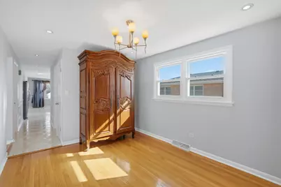 8215 Austin Avenue, Burbank, IL 60459 - Photo 8