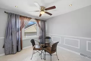 8215 Austin Ave, Burbank, IL 60459 - Photo 26