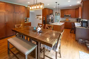 3S241 Williams Rd, Warrenville, IL 60555 - Photo 6