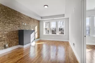 7322 N Damen Ave, Chicago, IL 60645 - Photo 2