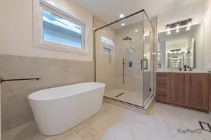 4017 N Albany Ave, Chicago, IL 60618 - Photo 22